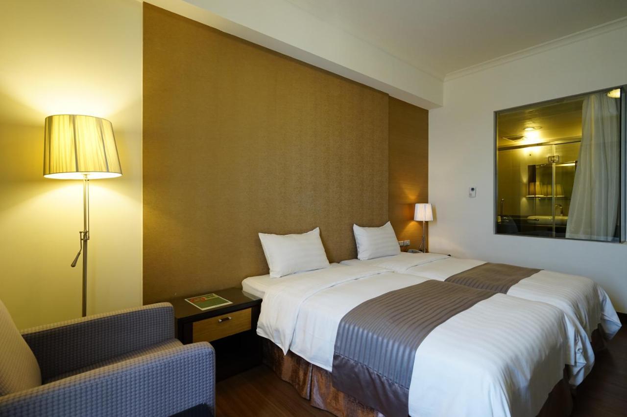 Hai Yue Hotel Makung Kültér fotó